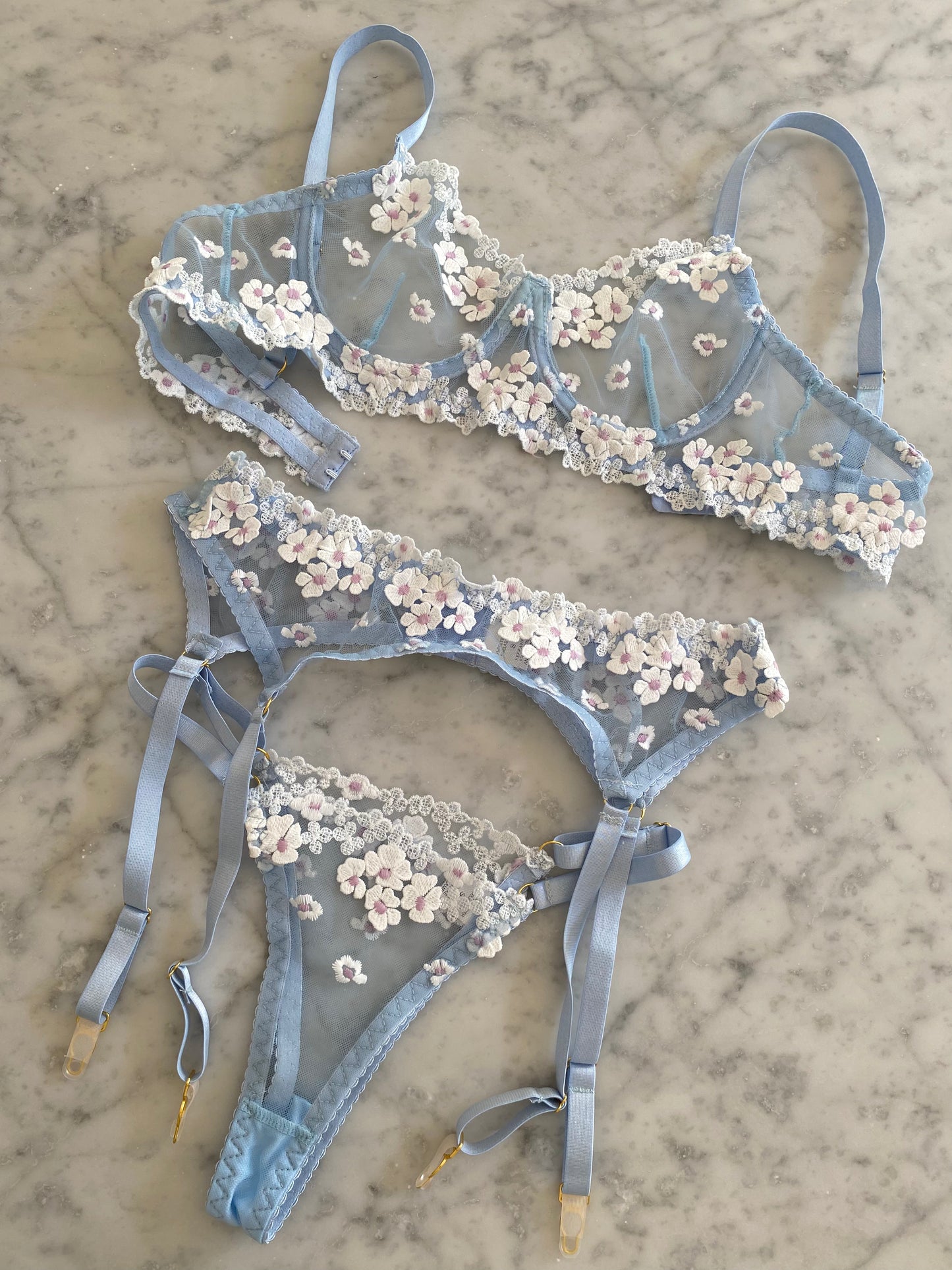 Ortensia - Set con Fiorellini applicati Azzurro